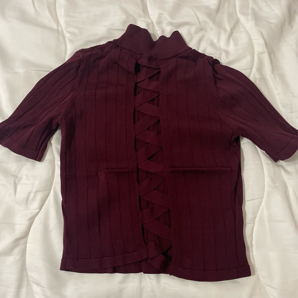 Forever 21 burgundy crop top